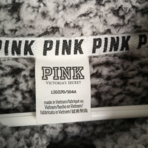 PINK by Victoria's Secret Teddy Bear Sherpa Style Pull Over Sweater Hood… - Picture 3 of 15